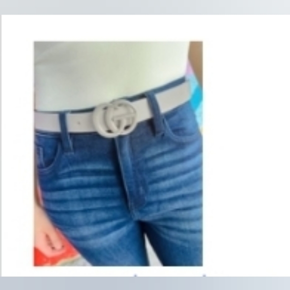 New in package Gray Linked Up Belt from Myellement Boutique - Picture 2 of 2